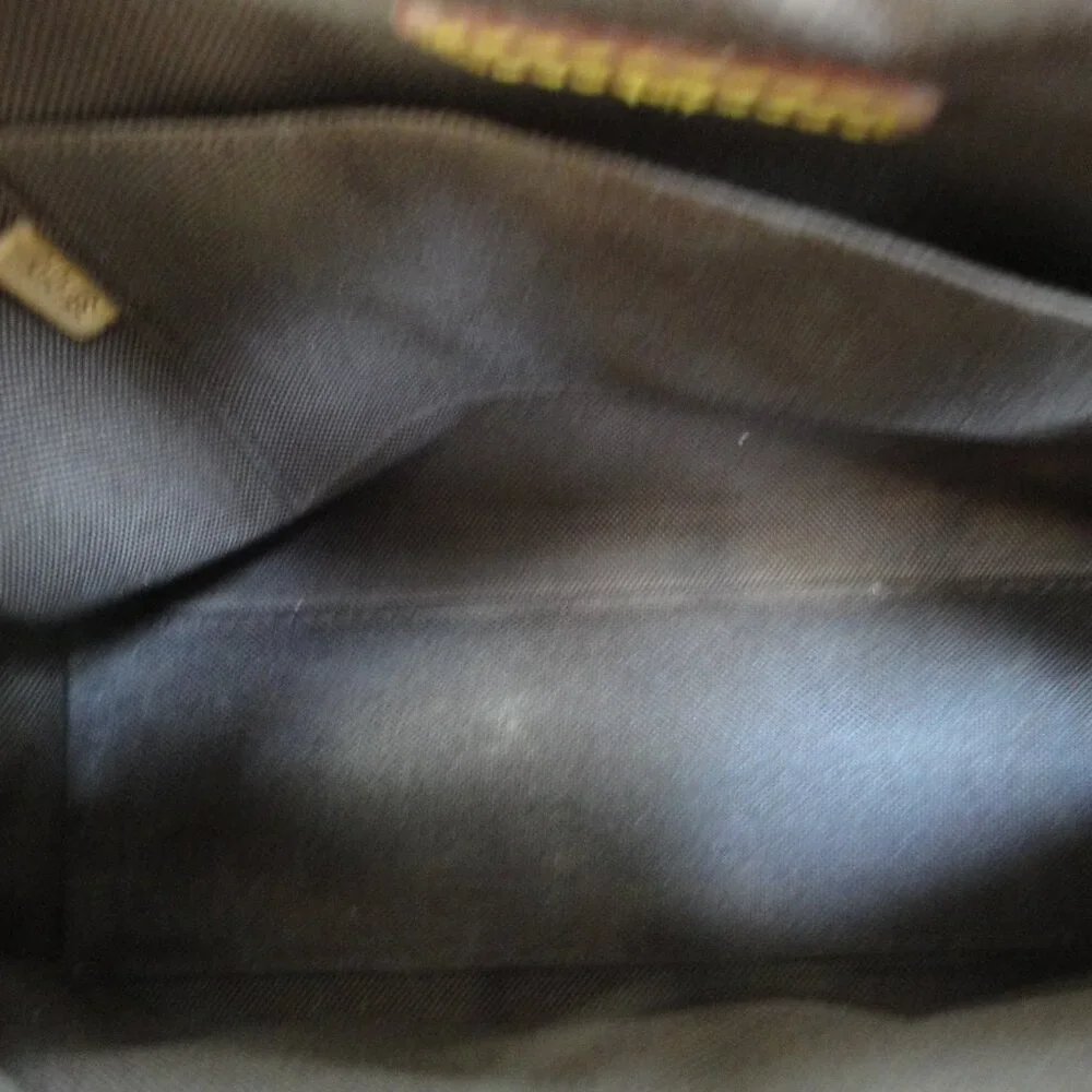Faux Louis Vuitton - Picture 3 of 7